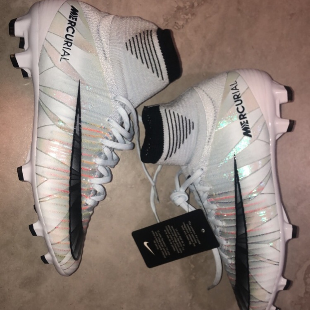 Nike mercurial ronaldo soccer cleats